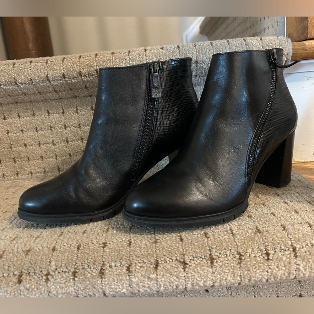 Black Leather Ankle Booties with Pointed Toe